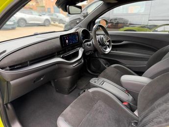 Abarth 500e 42kWh Scorpionissima Hatchback 3dr Electric Auto (155 ps)