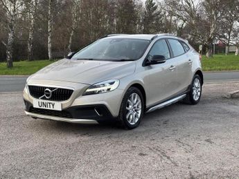 Volvo V40 Cross Country 1.5 T3 Pro Auto Euro 6 (s/s) 5dr