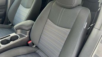 Nissan Leaf 39kWh N-Connecta Hatchback 5dr Electric Auto (150 ps)