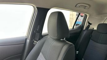 Nissan Leaf 39kWh N-Connecta Hatchback 5dr Electric Auto (150 ps)