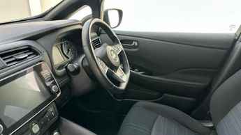 Nissan Leaf 39kWh N-Connecta Hatchback 5dr Electric Auto (150 ps)