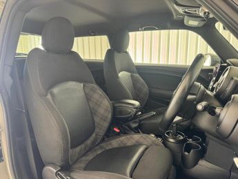 MINI Hatch 1.5 Cooper Hatchback 3dr Petrol Steptronic| Service History | JC