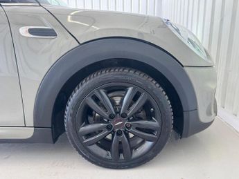 MINI Hatch 1.5 Cooper Hatchback 3dr Petrol Steptronic| Service History | JC