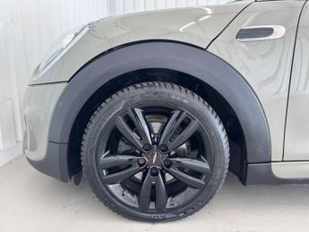 MINI Hatch 1.5 Cooper Hatchback 3dr Petrol Steptronic| Service History | JC