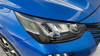 Peugeot 208 1.2 HYBRID Allure Hatchback 5dr Petrol Hybrid e-DSC6 Euro 6 (s/s