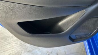 Peugeot 208 1.2 HYBRID Allure Hatchback 5dr Petrol Hybrid e-DSC6 Euro 6 (s/s