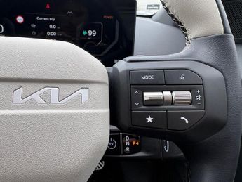 Kia EV4 81.4 kWh GT-LINE