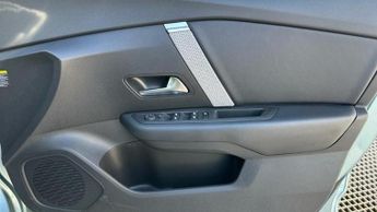 Citroen C4 1.5 BlueHDi Shine Plus Hatchback 5dr Diesel EAT8 Euro 6 (s/s) (1