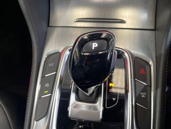 MG HS 1.5 T-GDI Exclusive 5dr DCT