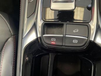 MG HS 1.5 T-GDI Exclusive 5dr DCT