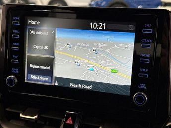 Toyota COROLLA 2.0 VVT-i Hybrid Icon Tech 5dr CVT