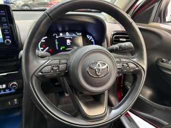 Toyota YARIS CROSS 1.5 Hybrid Excel 5dr CVT