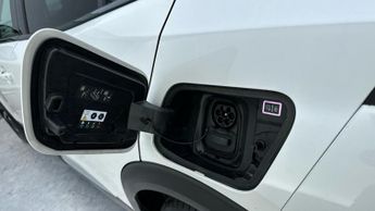 Peugeot E-2008 50kWh GT SUV 5dr Electric Auto (7kW Charger) (136 ps)