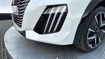 Peugeot 208 1.2 HYBRID GT Hatchback 5dr Petrol Hybrid e-DSC6 Euro 6 (s/s) (1