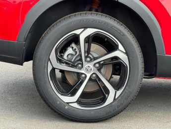 MG MG HS 1.5 T-GDI Trophy DCT Euro 6 (s/s) 5dr