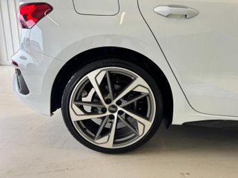 Audi A3 1.5 TFSI 35 Edition 1 Sportback 5dr Petrol S Tronic | Full Audi 