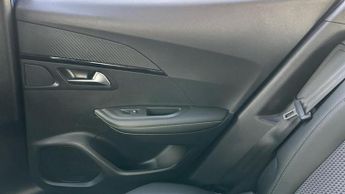 Peugeot E-2008 50kWh GT SUV 5dr Electric Auto (7kW Charger) (136 ps)