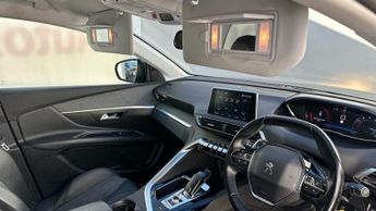 Peugeot 3008 1.2 PureTech Allure SUV 5dr Petrol EAT Euro 6 (s/s) (130 ps)