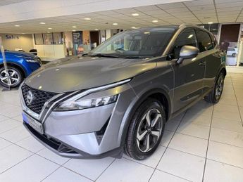 Nissan Qashqai 1.3 DIG-T MHEV N-Connecta SUV 5dr Petrol Hybrid XTRONIC