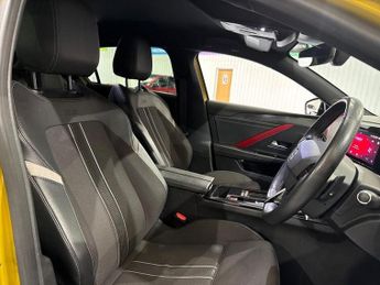 Vauxhall ASTRA 1.5 Turbo D GS Line 5dr Auto