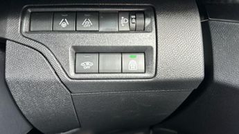 Peugeot 3008 1.2 PureTech Allure SUV 5dr Petrol EAT Euro 6 (s/s) (130 ps)