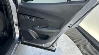 Peugeot E-2008 50kWh GT SUV 5dr Electric Auto (7kW Charger) (136 ps)