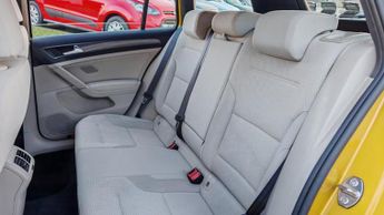 Volkswagen Golf 2.0 TDI SE Estate 5dr Diesel DSG Euro 6 (s/s) (150 ps)