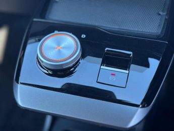 MG MG4 51kWh SE Auto 5dr