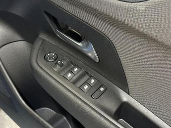 Vauxhall Mokka 1.2 Turbo Design SUV 5dr Petrol Auto Euro 6 (s/s) (130 ps)