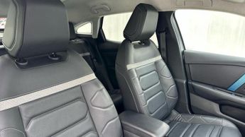 Citroen e-C4 50kWh Shine Plus Hatchback 5dr Electric Auto (7.4kW Charger) (13