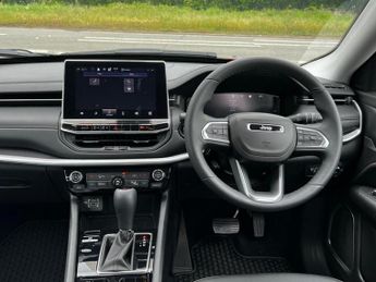 Jeep Compass 1.5 T4 e-Hybrid MHEV Altitude DCT FWD Euro 6 (s/s) 5dr