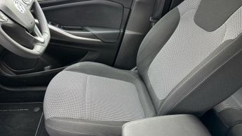 Vauxhall Grandland 1.5 Turbo D Design SUV 5dr Diesel Auto Euro 6 (s/s) (130 ps)