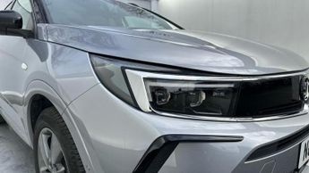 Vauxhall Grandland 1.5 Turbo D Design SUV 5dr Diesel Auto Euro 6 (s/s) (130 ps)