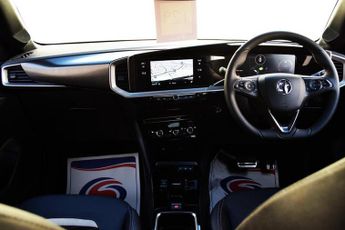 Vauxhall Mokka Electric 50kWh Ultimate SUV 5dr Electric Auto (136 ps)