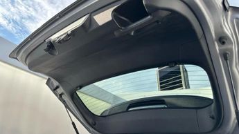 Vauxhall Mokka Electric 50kWh Ultimate SUV 5dr Electric Auto (136 ps)