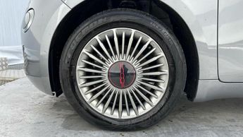 Fiat 500e 42kWh RED Hatchback 3dr Electric Auto (118 ps)