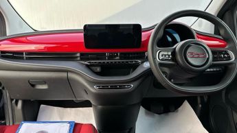 Fiat 500e 42kWh RED Hatchback 3dr Electric Auto (118 ps)
