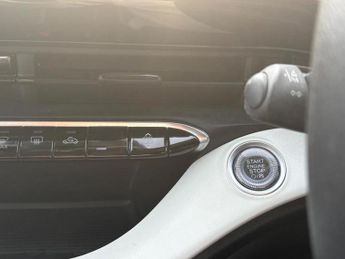 Fiat 500e 24kWh Action Hatchback 3dr Electric Auto (95 ps)