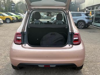 Fiat 500e 24kWh Action Hatchback 3dr Electric Auto (95 ps)