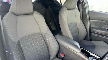 Toyota C-HR 1.8 VVT-h GPF Design SUV 5dr Petrol Hybrid CVT Euro 6 (s/s) (122