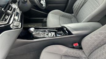 Toyota C-HR 1.8 VVT-h GPF Design SUV 5dr Petrol Hybrid CVT Euro 6 (s/s) (122