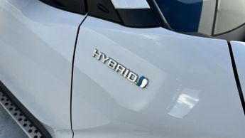 Toyota C-HR 1.8 VVT-h GPF Design SUV 5dr Petrol Hybrid CVT Euro 6 (s/s) (122