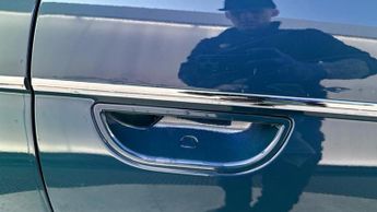 Fiat 500e 42kWh La Prima Hatchback 3dr Electric Auto (118 ps)