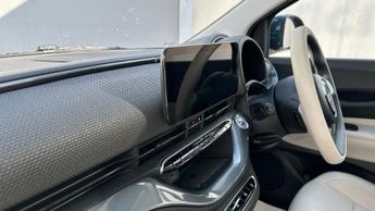 Fiat 500e 42kWh La Prima Hatchback 3dr Electric Auto (118 ps)