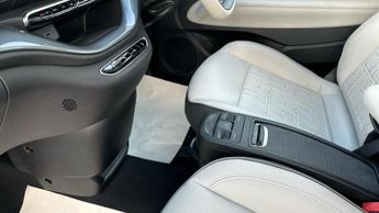 Fiat 500e 42kWh La Prima Hatchback 3dr Electric Auto (118 ps)