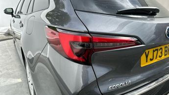 Toyota Corolla 1.8 VVT-h Car Derived Van 5dr Petrol Hybrid CVT Euro 6 (s/s) (14