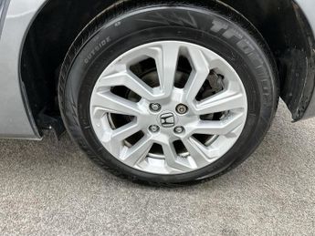 Honda Jazz Se I-Vtec Cvt