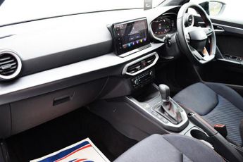 SEAT Arona 1.0 TSI FR Black Edition SUV 5dr Petrol DSG Euro 6 (s/s) (115 ps