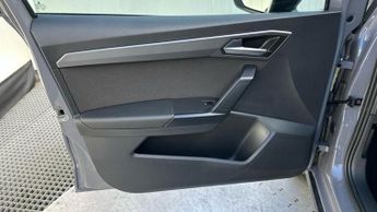 SEAT Arona 1.0 TSI FR Black Edition SUV 5dr Petrol DSG Euro 6 (s/s) (115 ps