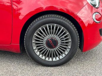 Fiat 500e 42kWh RED Hatchback 3dr Electric Auto (118 ps)